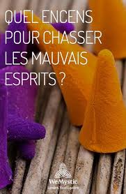 Quel Encens Pour Chasser Les Mauvais Esprits Wemystic France Mauvais Esprits Rituel De Protection Enlever Le Mauvais Oeil