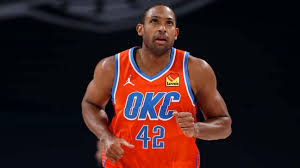Per espn's adrian wojnarowski, the celtics are trading kemba walker, the no. Al Horford Y Oklahoma City Thunder Reciben A San Antonio Spurs