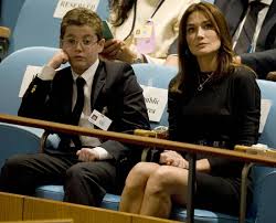 Carla bruni (born december 23, 1967) is a songwriter, singer, and former model and is now. Carla Bruni 11 Year Old Stepson Louis Watch President Sarkozy Speak At Un Photos Huffpost Life