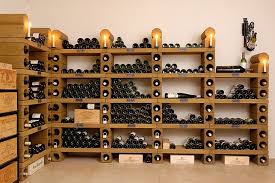Wir begrüßen sie als interessierten leser auf unserer webseite. Weinregal Aus Stein Das Sandyform Von Neuschwander Neuschwander Weinkellerbau