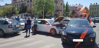 Check spelling or type a new query. Cluj Accident In PiaÈ›a Avram Iancu Foto Stiri De Cluj