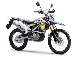 Selain artikel persamaan warna merah scoopy yang anda cari, anda juga bisa menemukan banyak artikel mengenai harga sepeda motor, motor.adalah sporty red, entah kenapa warna merah selalu paling diminati masyarakat indonesia mungkin karena bendera kita berwarna merah putih. Ngejreng Banget Warna Baru Kawasaki Klx 150 Dan Dtracker My 2017 Tmcblog Com