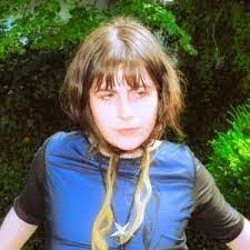 Dixie Schroeder's Instagram, Twitter & Facebook