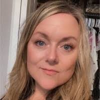 Robin Donaldson's Instagram, Twitter & Facebook