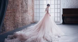 Akad nikah, baju.contoh model baju kebaya pengantin terbaru 2016. Desain Gaun Pengantin Transparan Bikin Waswas Bagian Intim Malah Terekspos