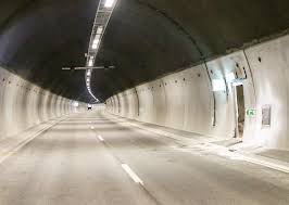 12.000 strømkunder og halve oslofjordtunnelen var uten strøm. Nytt Tunnellop I Oslofjordtunnelen Samferdsel Infrastruktur