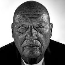 Литературный вечер в доме с маяком: Soundstream Sbityj Fokus Vladimir Pozner Slushat Audiopodkast Onlajn