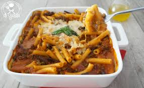 Our pasta recipes perfect these shapes, their best sauces, and more. Pasta Con Funghi Piselli E Salsiccia Non Solo Dolci Di Giada