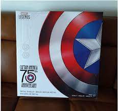 Specifically modeled on the first avenger's trademark symbol, the marvel legends captain america 75th anniversary metal shield is constructed of metal and measures an impressive 24 inches in diameter. Spielzeug Hasbro Marvel Legends Captain America 75th Anniversary 1 1 Metal Shield In Stock Action Spielfiguren