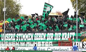 Informationen über den münster aus der news, die nächsten spiele und die letzten begegnungen von preußen münster sowie die zuletzt. Preussen Munster Ultra Gruppen Haben Sich Aufgelost Liga3 Online De