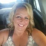 Rachel Warncke's Instagram, Twitter & Facebook