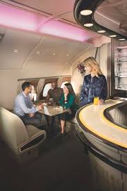 Business class ends at row 26 on the upper deck. Emirates A380 Business Class Kabinenausstattung Emirates Deutschland