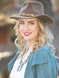 Ashley Reiser's Instagram, Twitter & Facebook