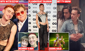 #olly alexander #years and years #troye sivan #halsey #holland #lauren jauregui #fifth harmony #harry styles #kesha #hayley kiyoko #i wanted more. Brit Awards 2021 How Olly Alexander Became The Ceremony S Breakout Star Daily Mail Online