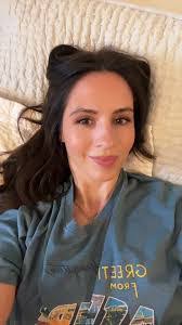 Anna Fleeman's Instagram, Twitter & Facebook