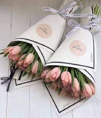 50 Best Beautiful Fresh Tulip Arrangement Design And Pictures Affordable Https Pistoncars Com 50 Best Tulips Arrangement Flower Shop Design Flower Boutique