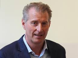 Block-Prozess: Hensel über Beschattungen und brisante Festplatte