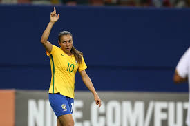 #publi para avon entre no. Muito Mais Que Uma Jogadora De Futebol Diz Pele A Marta Folha Pe