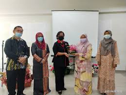 Kebenaran untuk memasuki sabah turut diberikan kepada pemastautin tetap sabah yang memiliki mypr kod h atau kad permit masuk atau endosmen permit masuk dalam pasport. Jabatan Bahasa Kadazandusun Ipg Kampus Kent Berjaya Anjur Bengkel Kemahiran