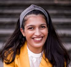 Meet Catalina 'Cata' Monteiro, Ida B. Wells High School's 2021 Rose  Festival Court princess