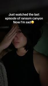 Lori Romero's Instagram, Twitter & Facebook