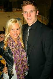 No hockey absolutely sucks, but it also means more family time and lazy mornings in bed. Gabriel Landeskog Avswags Gabe Landeskog And His Girlfriend Mel
