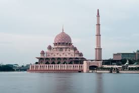 Cara kirim dokumen visa malaysia ikut suami atau istri bisa melalui : Malaysia Bukan Negara Islam