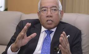 Timbalan pendakwa raya gopal sri ram memberitahu mahdzir sedang menjalani tempoh. Cabaran Pendidikan Atas Talian Realiti Atau Fantasi Suara Merdeka