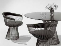 Finding the perfect dining table to accommodate family and friends is important. 5 Modern Round Dining Room Tables 8 Brabbu Design Forces