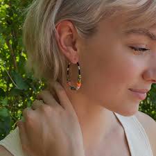 Créoles en perles colorées, grandes créoles, créoles en gold filled,  boucles d'oreilles tendance, créoles en perles de rocaille, boucles  d'oreilles colorées, cadeau pour un ami