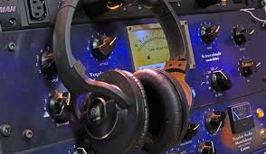 But what if i told you that you don't have to be an expert (with years of experience) to make professional. Rodel Sound Recording Studio Online Mixing Services