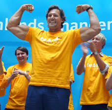 In kitzbühel zeigte er seine neue zum ersten mal in der öffentlichkeit. Karriere Wenn Ralf Moeller Bundeskanzler Ware Welt