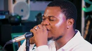 DELPHIN MUKENDI, MOTEMA NANGA KEBA, IL CHANTE AVEC TOUT LE CŒUR ET ÇA FEUT  PLEURE😭😭