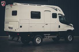 Epingle Sur Autocaravana De Varios Estilos