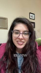 Rachel Lewin's Instagram, Twitter & Facebook