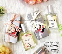 60 Pcs Of 30ml For Ms Jenz And Von Wedding Souvenirs Thank You So Much Sis For Trusting Beni Marisk Souvenir Ideas Wedding Wedding Bottles Wedding Souvenirs