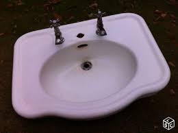 C'est possible avec cleo 1889 ! Lavabo Ancien Avec Ses Robinets Jacob Delafon Bricolage Essonne Leboncoin Fr Lavabo Ancien Lavabo Bricolage