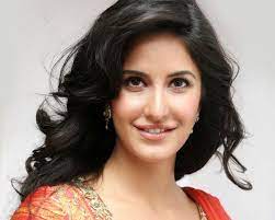 Katrina Kaif Smiling Face Full Hd Images Pics 1080p Actress Hairstyles Beauty Katrina Kaif