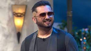 His new latest pattern of side swept is looking in buzz haircutting. Bollywood S Rap Sensation Yo Yo Honey Singh Reveals Plans For His New Grooves And Here Is What He Has To Tell Us Filmibeat