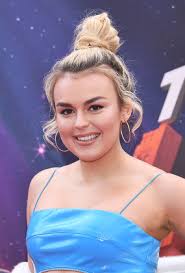 Chris Jammer Shipwrecked Editorial Stock Photo