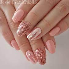 Cute Pink Rose Gold Rosegold Acrylic Nails Glitter And Chrome Short Nail Idea Gold Acrylic Nails Rose Gold Nails Design Rose Gold Nails