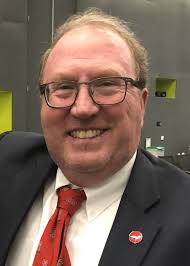 Steve Rae's Instagram, Twitter & Facebook