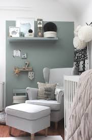 Eine Wand In Salbei Streichen Im Kinderzimmer Www Kolorat De Kolorat Wandfarbe Salbei Wohnzimmer Streichen Wohnen Kinder Zimmer