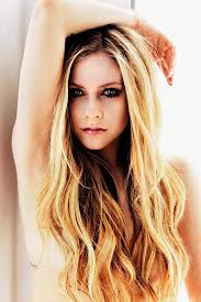 Discover more posts about emo aesthetic. 12 Avril Lavigne Photoshoot 2000s Pictures