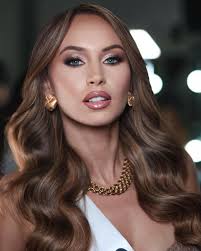 💫 Be your own universe. @Missuniverse.cosmetics Official cosmetics of  @missuniverse Patrocinador Official @seytuoficial Makeup & Hair Directors  @yamilemakeup @juantrejosofficial #MissUniverse #MissUniverseCosmetics  #Seytu #beautymakeup ...