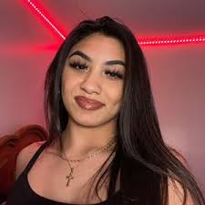 Destiny Martinez (@theofficaldest)