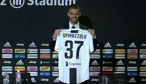 As roma have signed midfielder leonardo spinazzola from juventus while sending defender luca pellegrini in the opposite direction, the serie a side have said. Il Ritorno Di Spinazzola Alla Juventus In Campo Tra Ottobre E Novembre Video