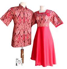 Lihat ide lainnya tentang desain, gambar, seni. Baju Natal 2015 Batik Keluarga Batik Modern Murah Baju Batik Pria Seragam Batik Batik Natal Pesta