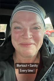 Social Media Pictures 12-7-2022 : r/TLCsisterwives