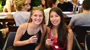 La cessa magra era in realtà una 6,6 che si veste da uomo perché lo richiedeva il copione della pubblicità, buona serata. Hunter Valley Wine Cheese Chocolate And Organic Vodka Tour Ex Sydney Or Hunter Valley Perfect